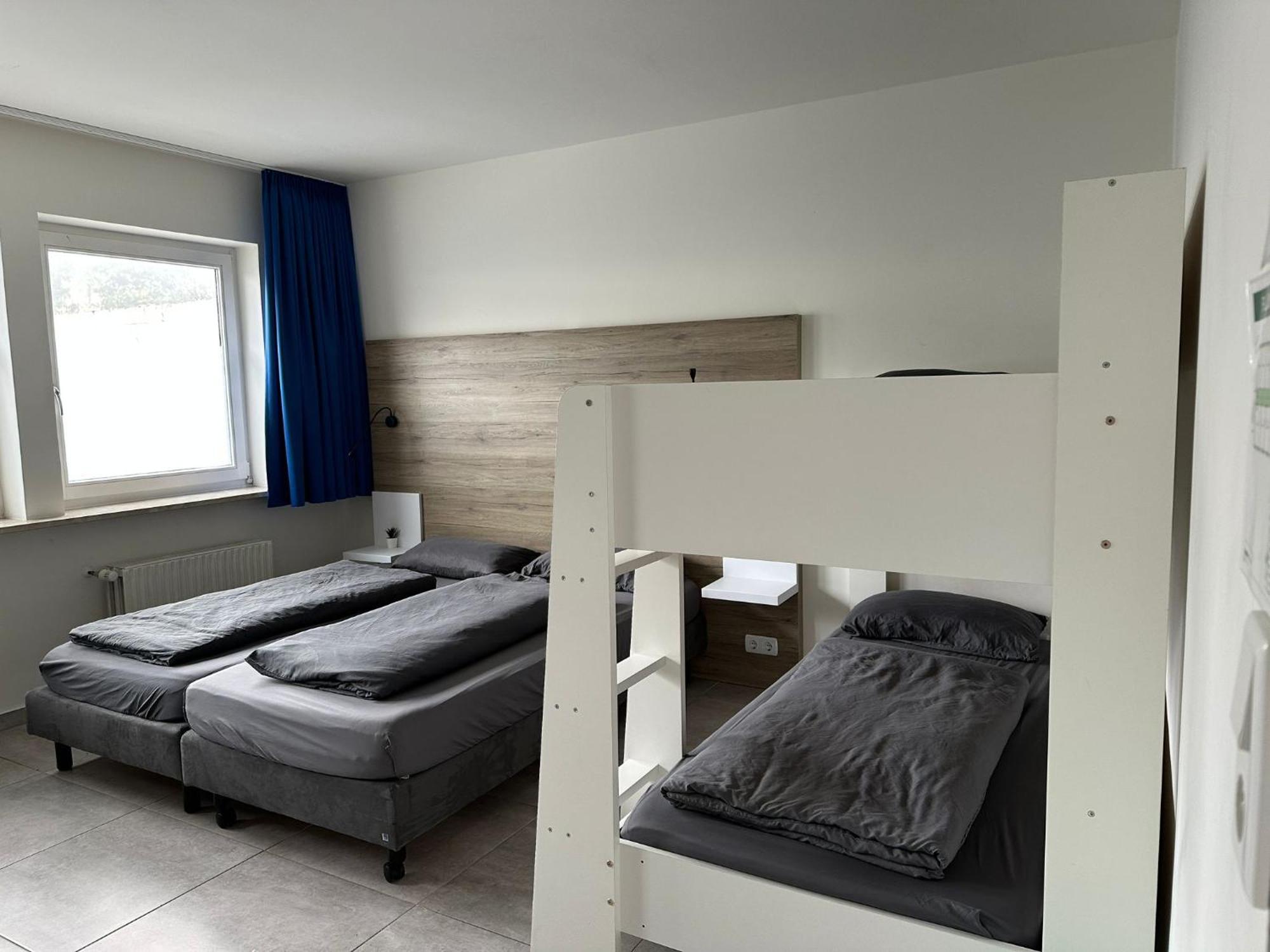Mk Hostel Oyten - Free Wifi & Parking - 24H Check-In 외부 사진