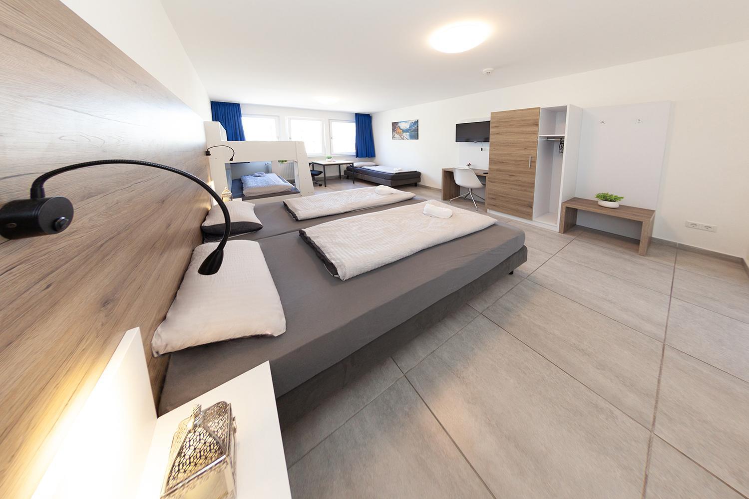 Mk Hostel Oyten - Free Wifi & Parking - 24H Check-In 외부 사진